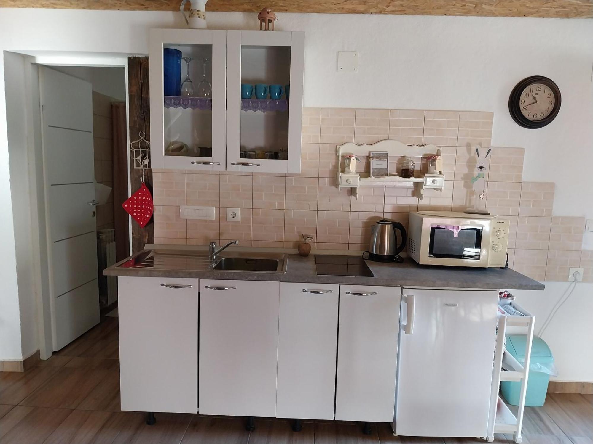 Apartment Ada Bed & Breakfast Gračac Buitenkant foto
