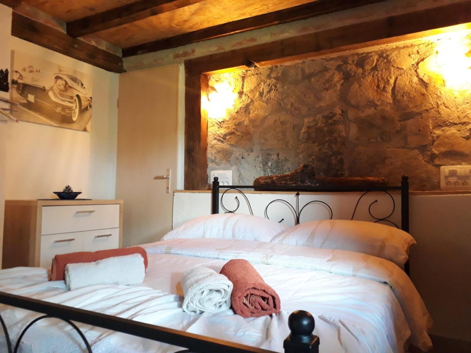 Apartment Ada Bed & Breakfast Gračac Kamer foto